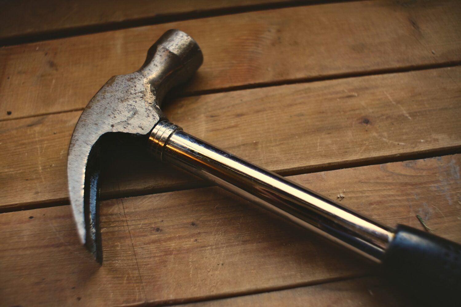 8 Best Claw Hammers for Framing in 2026