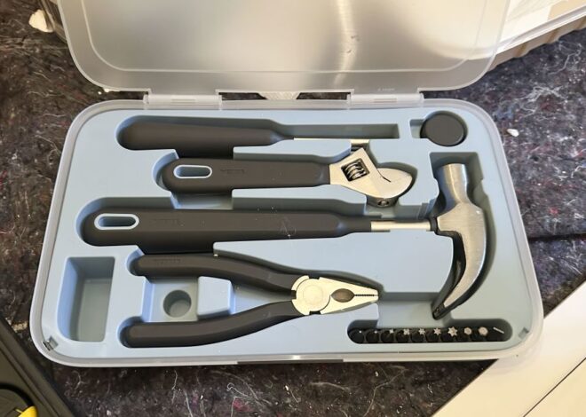 8 Best Hand Tools for Apartment Living in 2026